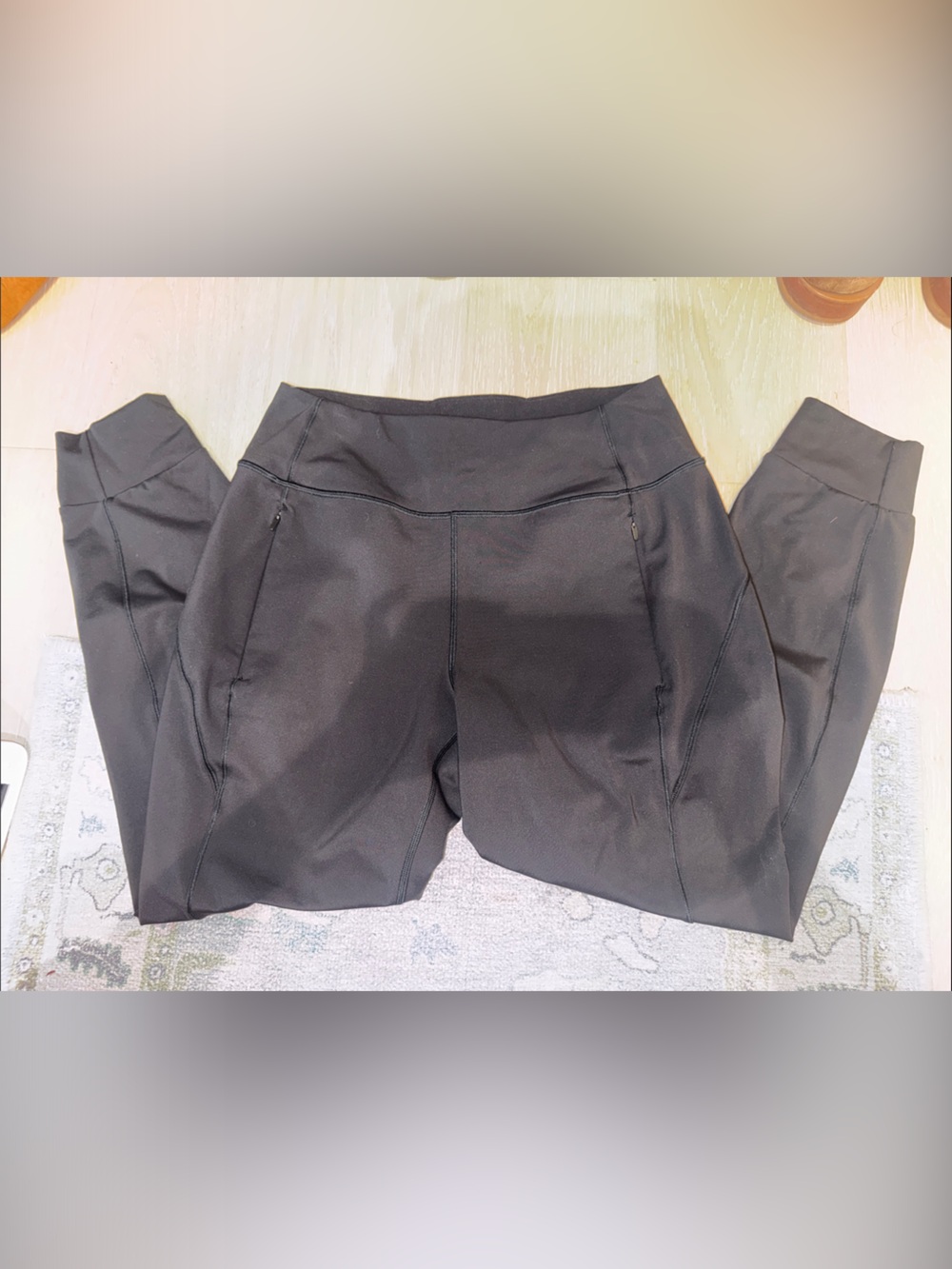 Athleta Black Rainier Jogger Size Small